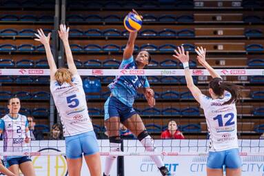 Sobota w ORLEN Ligą: Developres SkyRes Rzeszów - Chemik Police 0:3