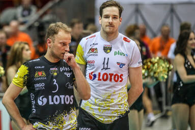 Murphy Troy w Lokomotiwie Nowosybirsk