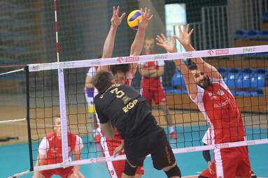Asseco Resovia we Lwowie