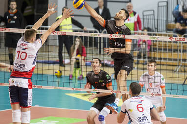 Piątek z PlusLigą: Jastrzębski Węgiel - ZAKSA Kędzierzyn-Koźle 2:3