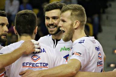 Sobota z PlusLigą: Effector Kielce - PGE Skra Bełchatów 0:3