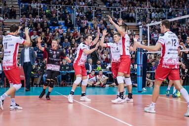 LM: Asseco Resovia Rzeszów - Berlin Recycling Volleys 3:2