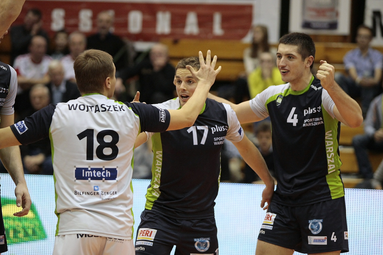 Metallurg - AZS Politechnika 1:3