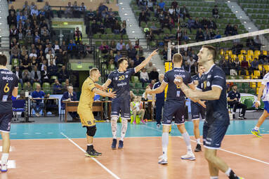 Sobota z PlusLigą: Dafi Społem Kielce - ONICO Warszawa 0:3