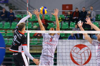 Sobota z PlusLigą: Łuczniczka Bydgoszcz - Asseco Resovia Rzeszów 1:3
