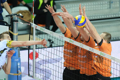Niedziela z PlusLigą: Cuprum Lubin - Trefl Gdańsk 2:3