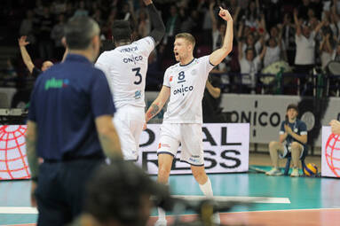 Wtorek z PlusLigą: ONICO Warszawa - Indykpol AZS Olsztyn 3:1