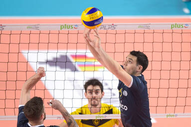 Piątek z PlusLigą: GKS Katowice - ONICO Warszawa 1:3