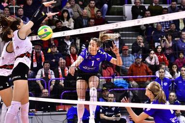 Liga Mistrzyń: CSM Volei Alba Blaj - Developres SkyRes Rzeszów 3:1