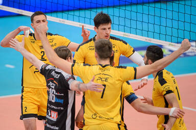 Sobota z PlusLigą: PGE Skra Bełchatów - MKS Będzin 3:0