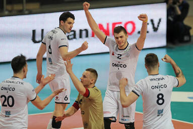 Środa z PlusLigą: ONICO Warszawa - PGE Skra Bełchatów 1:3