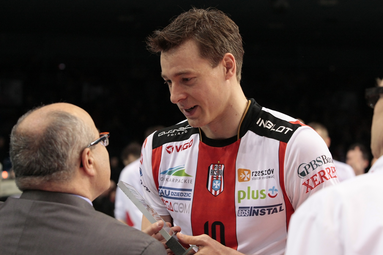 Jochen Schoeps przedłużył kontrakt