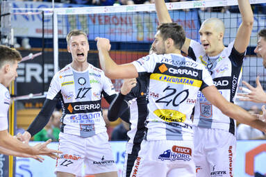 Piątek z PlusLigą: Cerrad Czarni Radom - ONICO Warszawa 3:0
