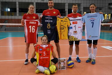 Pomagają Natalii Romaniak - rusza aukcja kilku ciekawych koszulek siatkarskich!