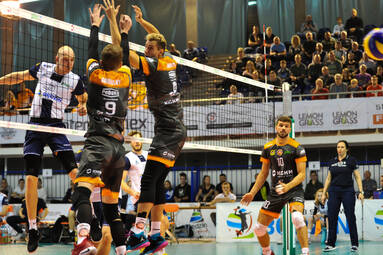 Środa z PlusLigą: MKS Będzin - Cuprum Lubin 1:3