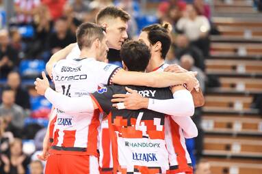 Środa z PlusLigą: Asseco Resovia Rzeszów - Chemik Bydgoszcz 3:2