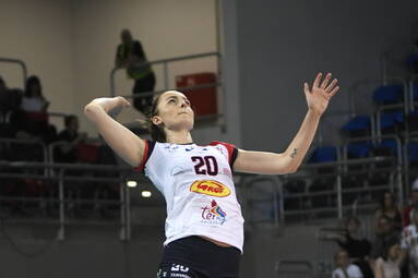 Anna Bączyńska w Grot Budowlanych Łódź