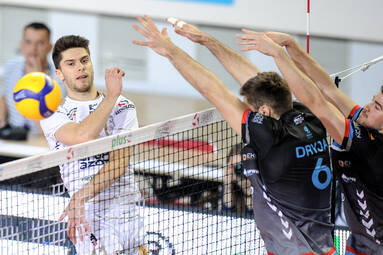 Środa z PlusLigą: Grupa Azoty ZAKSA Kędzierzyn-Koźle - MKS Będzin 3:0
