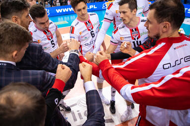 Czwartek z PlusLigą: MKS Będzin - Asseco Resovia Rzeszów 2:3