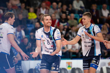 Wtorek  z PlusLigą: Ślepsk Malow Suwałki - Trefl Gdańsk 3:2