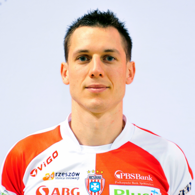 Alek Achrem 