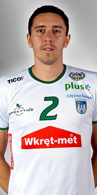 Adrian Hunek Adrian Hunek