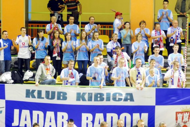 Trudne zadanie Jadaru