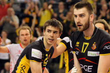 Skra bliżej złota