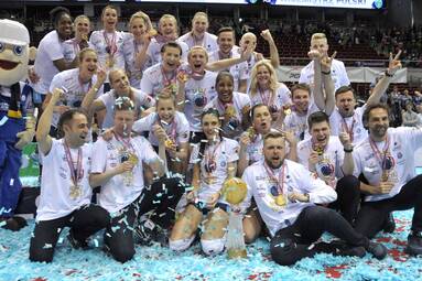 RetroLSK (2015/2016): Chemik na tronie, Chemik w potrójnej koronie