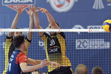 Hitowy mecz w hali Energia! PGE Skra gra z Grupą Azoty ZAKSA! 