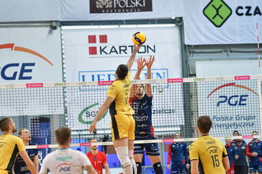 Sobota z PLusLigą: PGE Skra Bełchatów - Grupa Azoty ZAKSA Kędzierzyn-Koźle 1:3