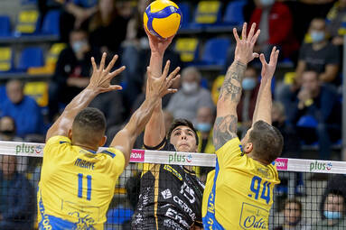 Piątek z PlusLigą: Cerrad Enea Czarni Radom – Stal Nysa 3:1