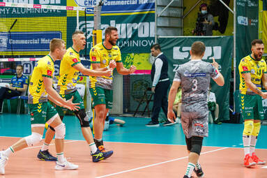Niedziela z PlusLigą: Aluron CMC Warta Zawiercie – PGE Skra Bełchatów 0:3