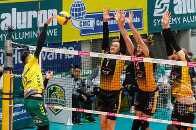 Galeria z meczu Aluron CMC Warta Zawiercie - PGE Skra Bełchatów