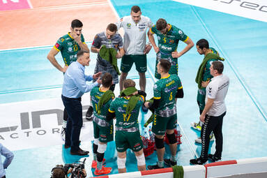 Wtorek z PlusLigą: Aluron CMC Warta Zawiercie - Asseco Resovia Rzeszów 0:3