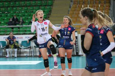 Galeria z meczu Polskie Przetwory Pałac Bydgoszcz - BKS BOSTIK Bielsko-Biała