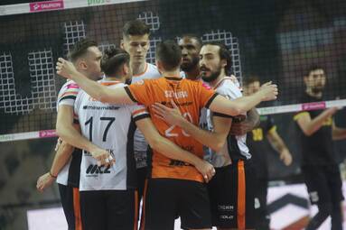 Niedziela z PlusLigą: Cuprum Lubin - Cerrad Enea Czarni Radom 3:0