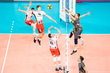 O 5 miejsce w PlusLidze: Asseco Resovia Rzeszów - Trefl Gdańsk 3:1