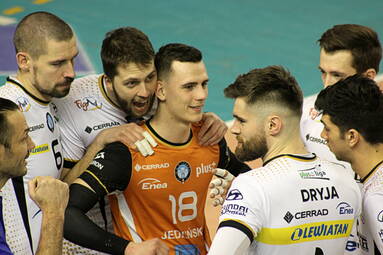 Niedziela z PlusLigą: Cerrad Enea Czarni Radom - PGE Skra Bełchatów 1:3