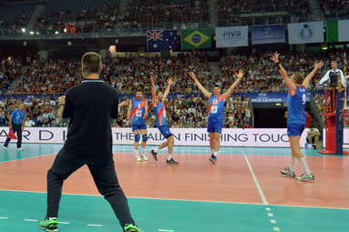 Kadrowe problemy Serbów i jubileuszowy mecz Podraščanina