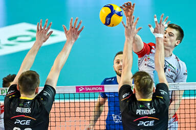 Półfinał PlusLigi: PGE Skra Bełchatów - Grupa Azoty ZAKSA Kędzierzyn-Koźle 3:1