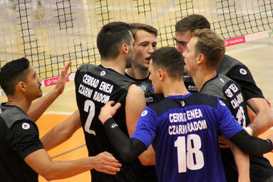 Przed zespołem Jakuba Bednaruka mecze sparingowe z kadrą U21 i PGE Skrą Bełchatów