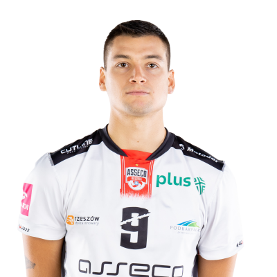 Nicolas Szerszeń 