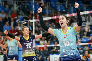 Galeria z meczu Developres BELLA DOLINA Rzeszów - UNI Opole