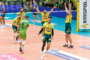 Sobotni hit PlusLigi: Aluron CMC Warta Zawiercie – Grupa Azoty ZAKSA Kędzierzyn-Koźle 0:3