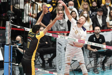 Sobota z PlusLigą: PGE Skra Bełchatów - Projekt Warszawa 3:1