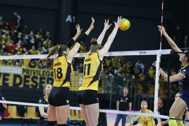 Środa z Ligą Mistrzyń: - VakifBank Stambuł - Developres BELLA DOLINA Rzeszów  3:1