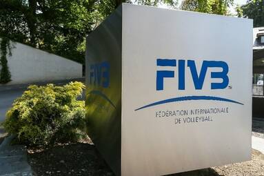 FIVB: MŚ siatkarzy 2022 w Polsce i Słowenii. Ukraina zaproszona w Rosji