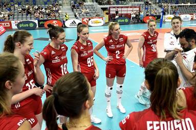 Rozpoczynamy mistrzostwa świata kobiet Polska - Holandia 2022