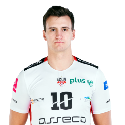 Tomasz Piotrowski 